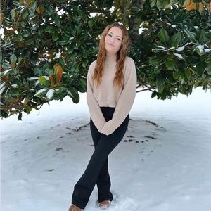 Meet your Posher, Allyson